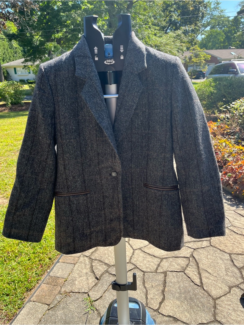 Vintage Harve Bernard Tailored Gray Herringbone Wool Blazer